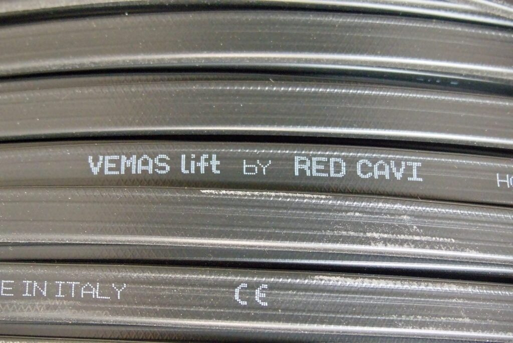 Cavo piatto per ascensori con marcatura Vemas Lift by Red Cavi